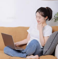 艾奇CRM软件有限公司轮播图1